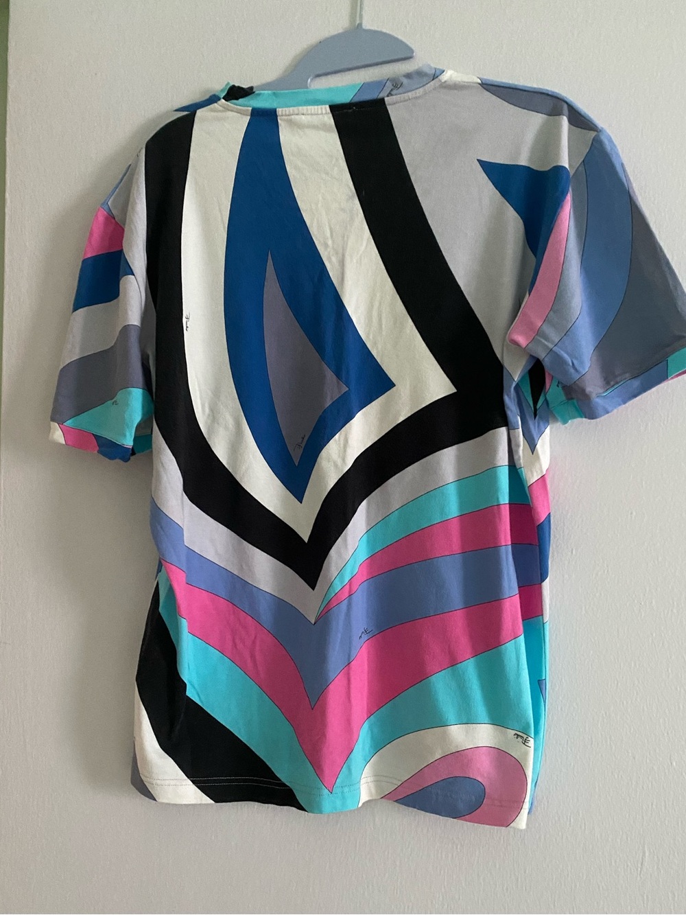EMILIO PUCCI VINTAGE TSHIRT, NEVER WORN, 100% COTTON, SIZE L, MADE IN ITALY - Picture 2 of 6